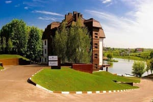 EVE BOUTIQUE LAKEFRONT RESORT 4