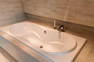 Готель EVE BOUTIQUE LAKEFRONT RESORT. Делюкс двомісний з терасою 3