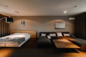 Готель EVE BOUTIQUE LAKEFRONT RESORT. Делюкс двомісний з терасою 4