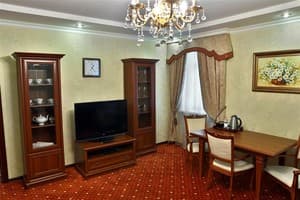 Отель Украина. Люкс двухместный  2